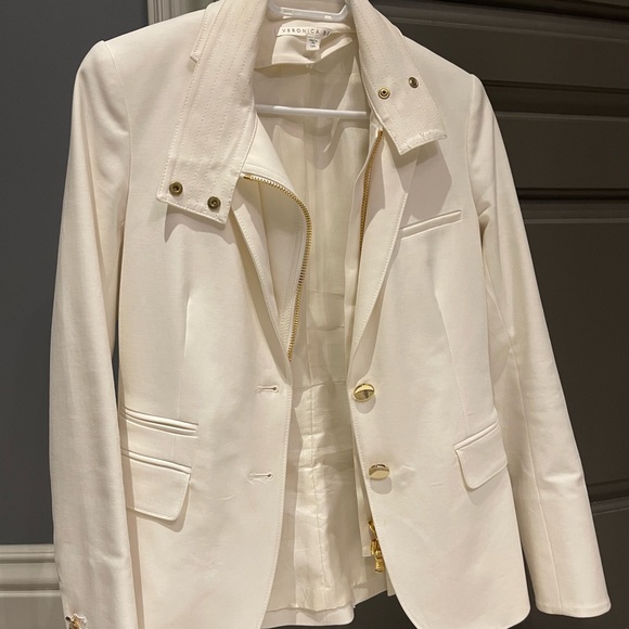 COPY - VERONICA BEARD JACKET - Picture 1 of 3